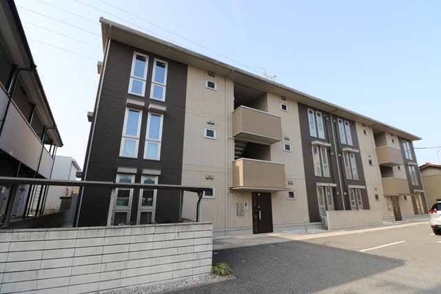 建物外観　建物外観
