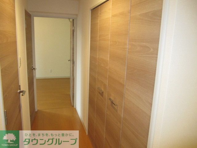 玄関　玄関ホール収納