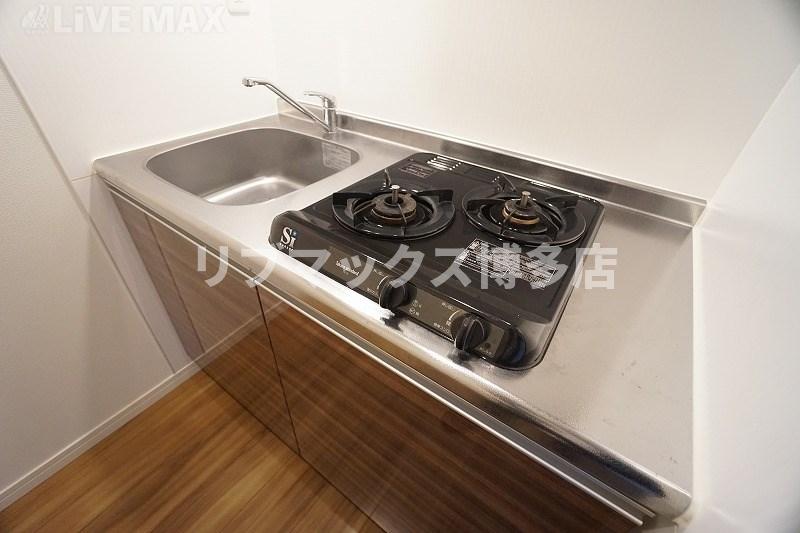 キッチン　２口ガスコンロ付きシステムキッチン
