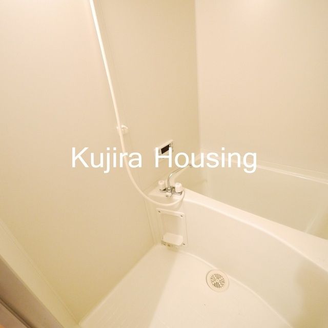 バス・シャワールーム　☆追い焚き機能付きです☆