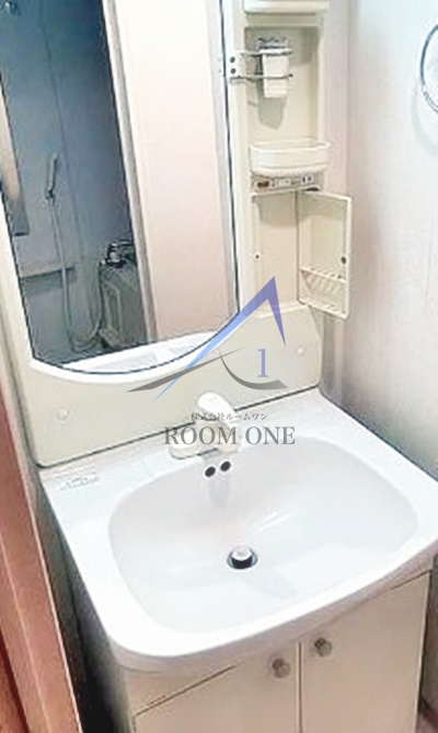 洗面設備　洗面台です。