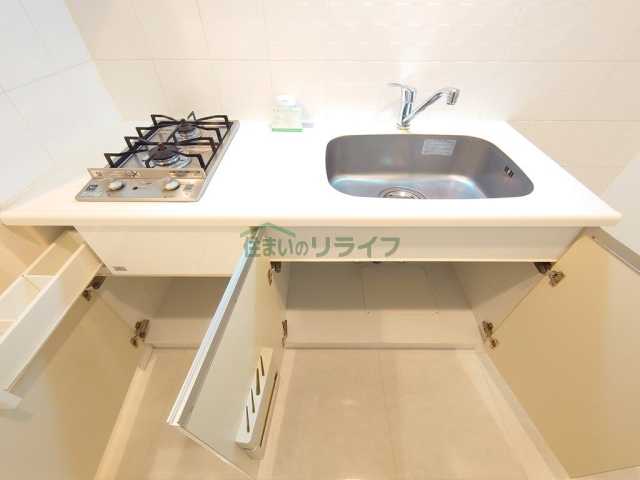 キッチン　※参考写真です。別部屋になります。