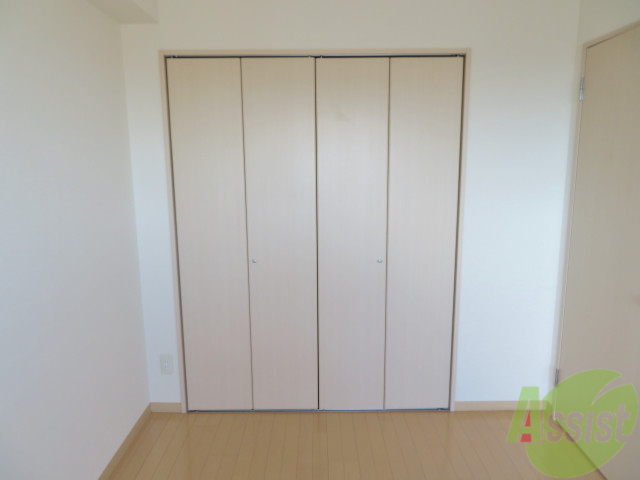 収納　クローゼットがありました。お洋服や荷物はここへ