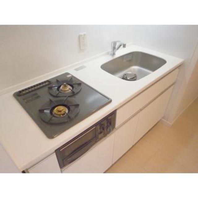 キッチン　※写真は同タイプ住戸です。