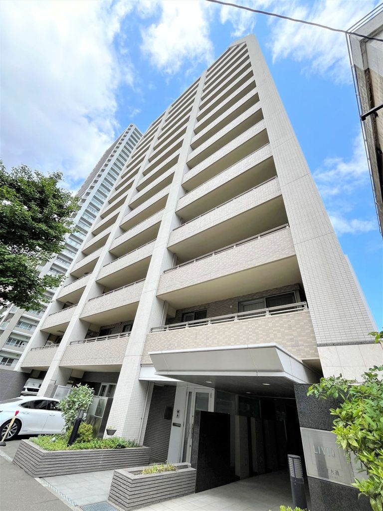建物外観　外観（南西側）