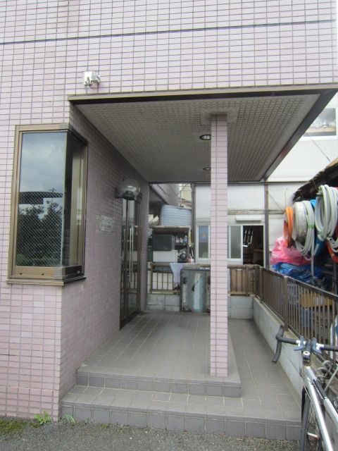 エントランス　★お問い合わせはタウンハウジングまで★