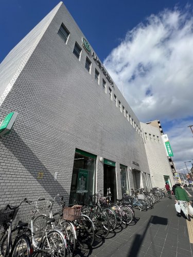 銀行　りそな銀行 萩ノ茶屋支店（銀行）まで255m