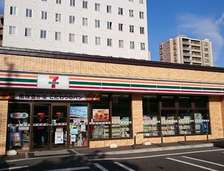 その他　セブンイレブン 札幌北7条西12丁目店（366m）