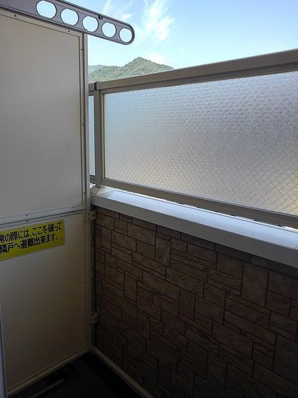バルコニー　※別号室の写真です。