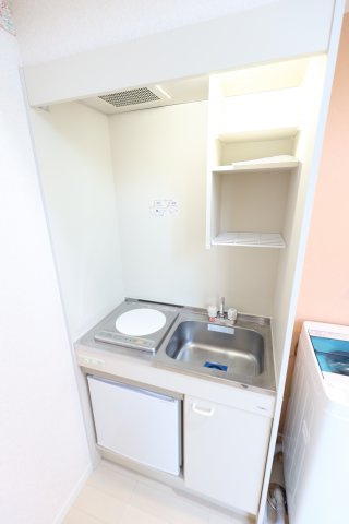 キッチン　同タイプ参考写真です。