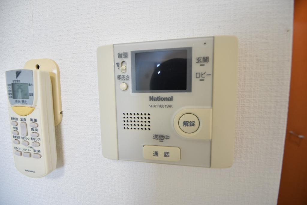 セキュリティ　カメラ付インターホン