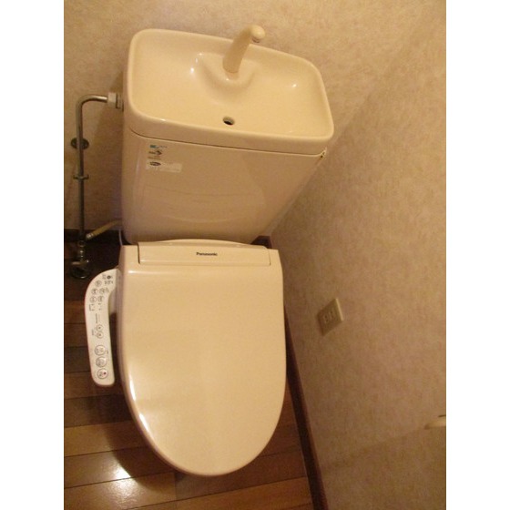 トイレ　トイレ