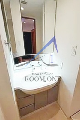 洗面設備　洗面台です。