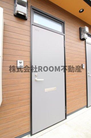 玄関　明るい玄関です