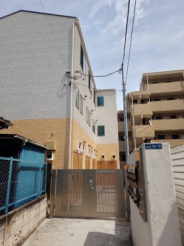 建物外観　「アイコート御嶽山」