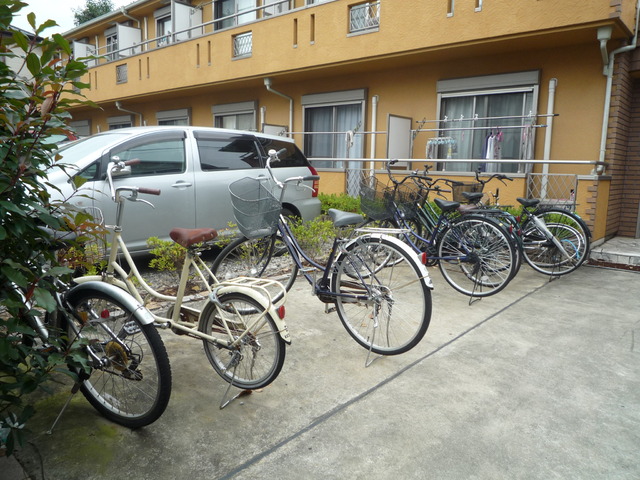 その他共有部分　自転車置き場