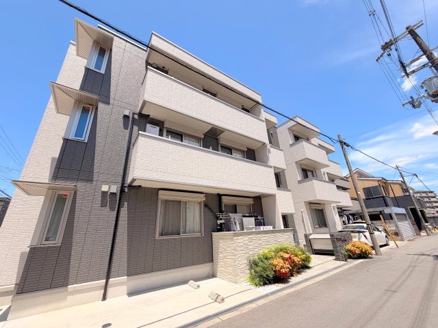 建物外観　綺麗な外観の素敵なお部屋があなたを待っています。