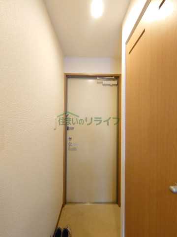 玄関　※別部屋・参考写真