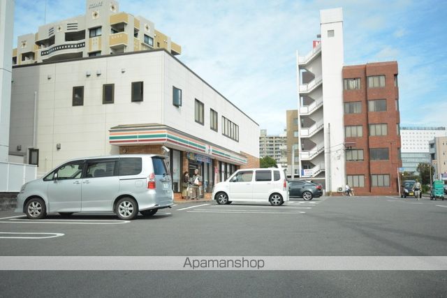 コンビニ　セブンイレブン広島２丁目店（コンビニ）まで950m