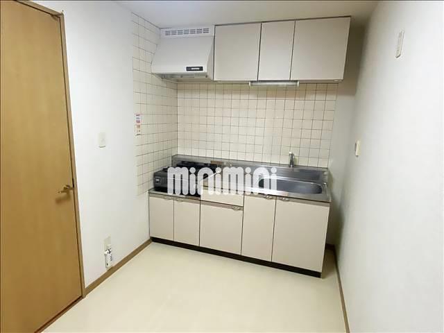 その他部屋・スペース　キッチン周りも広々とお使いいただけますね。