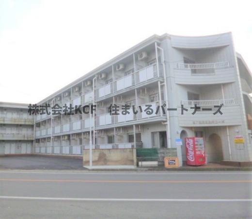 建物外観　落ち着いた雰囲気の外観です