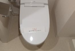 トイレ　別号室参考写真