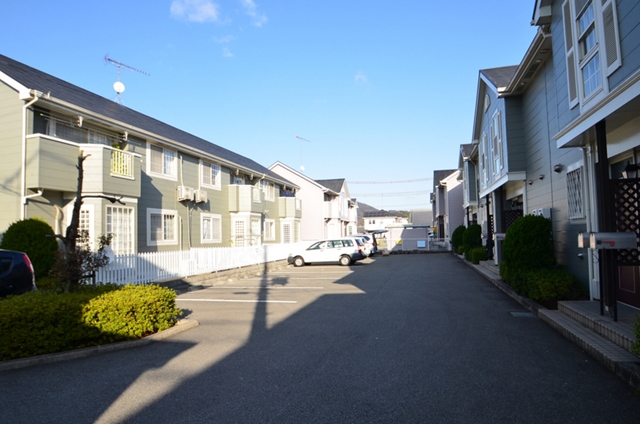 駐車場　駐車場