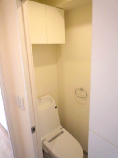 トイレ　写真は同タイプ住居です。