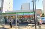コンビニ　ファミリーマート大島四丁目店（コンビニ）まで1051m