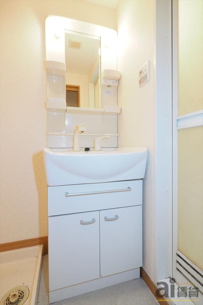 洗面設備　※同仕様写真です