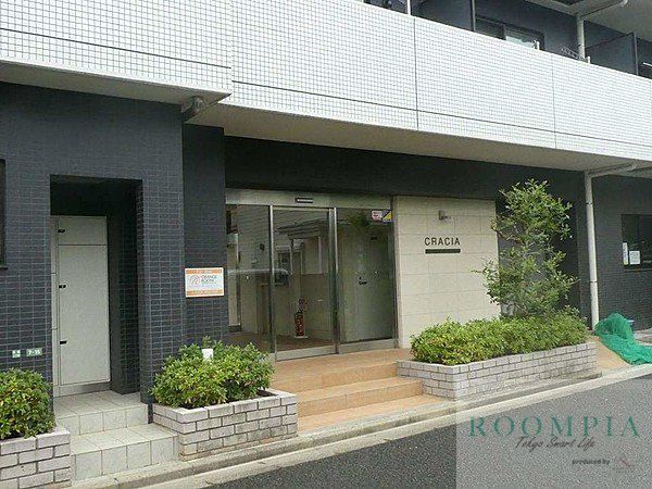 エントランス　エントランス