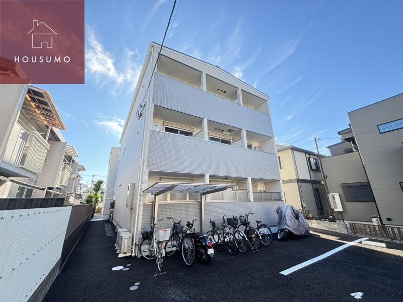 建物外観　外観は落ち着いています