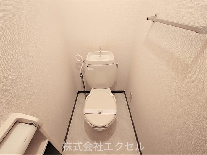 トイレ　清潔感のあるトイレです。