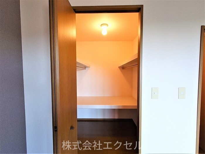 収納　ウォークインクローゼットです。