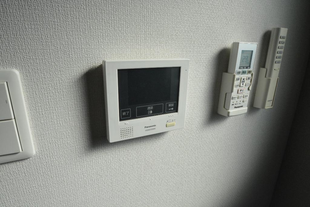 セキュリティ　カメラ付インターホン