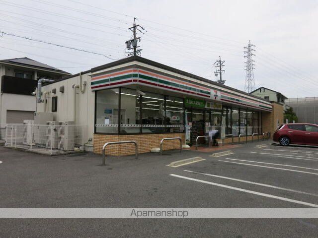 コンビニ　セブン－イレブン　岡崎明大寺町（コンビニ）まで500m