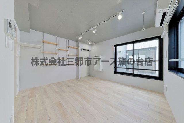 居室・リビング　ＨＷ．ＨＩＬＬＳ（御嶽山）