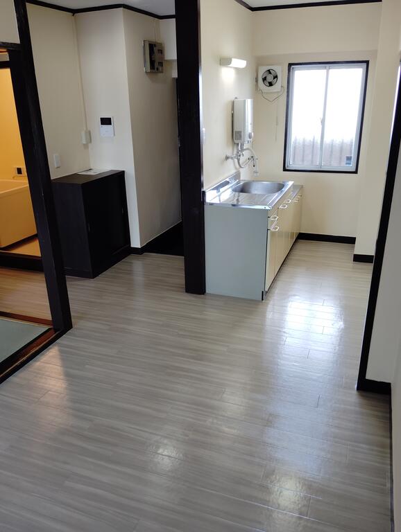 マンション新川の居間写真