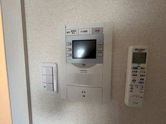 セキュリティ　※別号室の写真です。