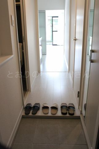 玄関　靴箱