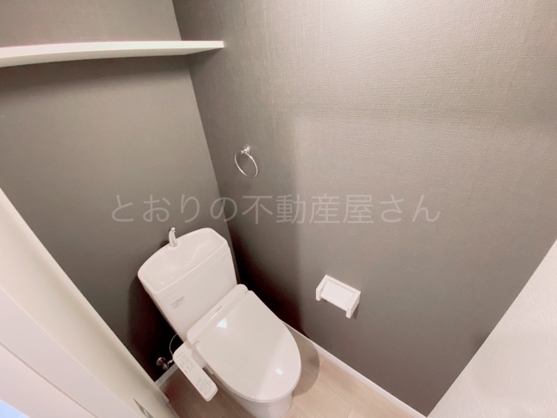 トイレ　ウォシュレット付きトイレ
