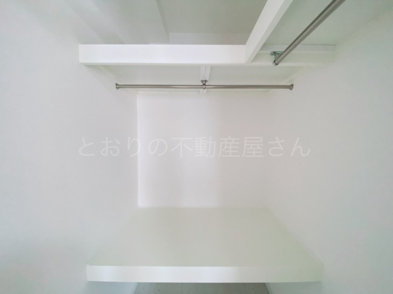 収納　ウォークインクローゼット