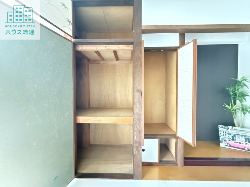 収納　※同間取り別号室の写真です