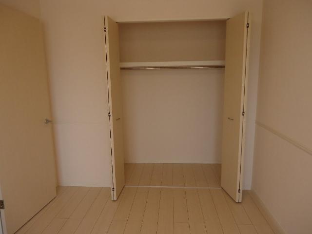 収納　洋室クローゼット