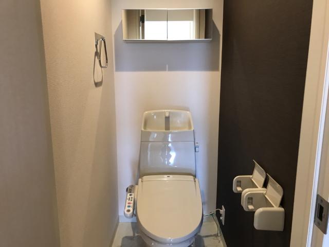トイレ　シャワー付トイレ