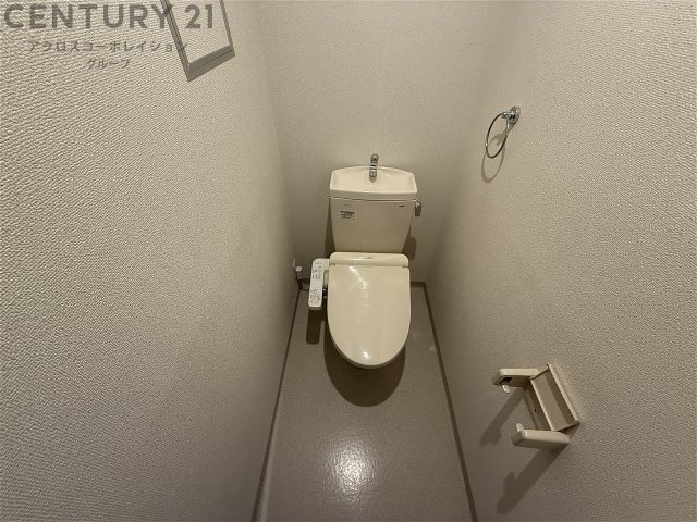 トイレ　ウォシュレット付きのトイレです♪