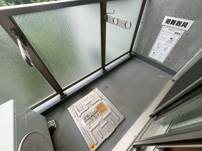 バルコニー　バルコニーが付いていますので一息ついてみてはいかがですか。