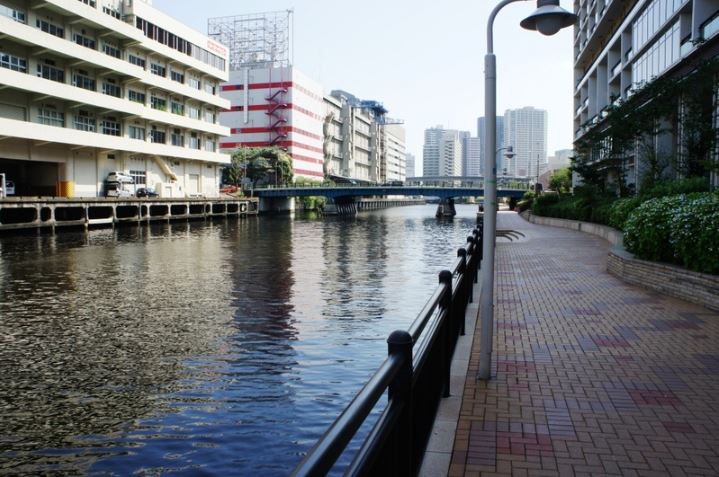 公園　芝浦運河沿緑地（公園）まで600m