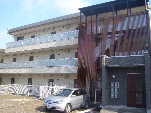 建物外観　2011年築♪リブリ・グランディス