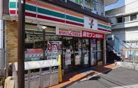 コンビニ　セブンイレブン 横浜山手駅前店（コンビニ）まで501m